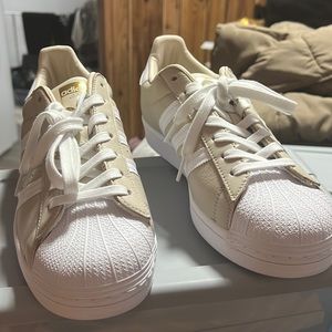 For sell Mens adidas brand new